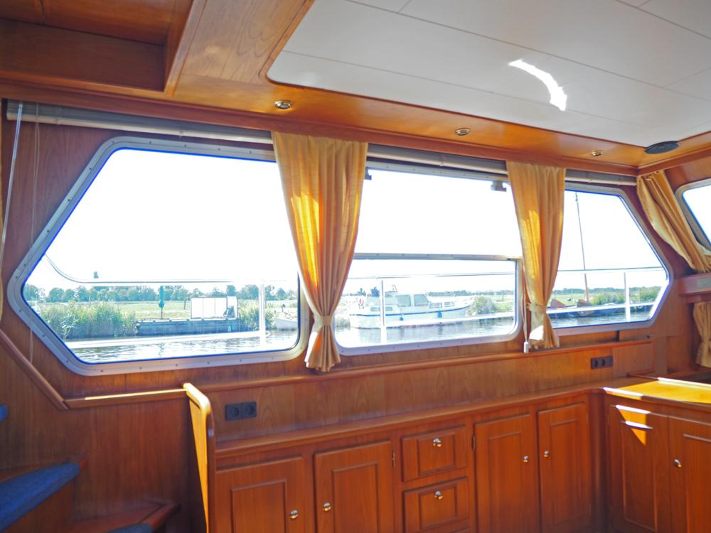 Salon, Innenausstattung